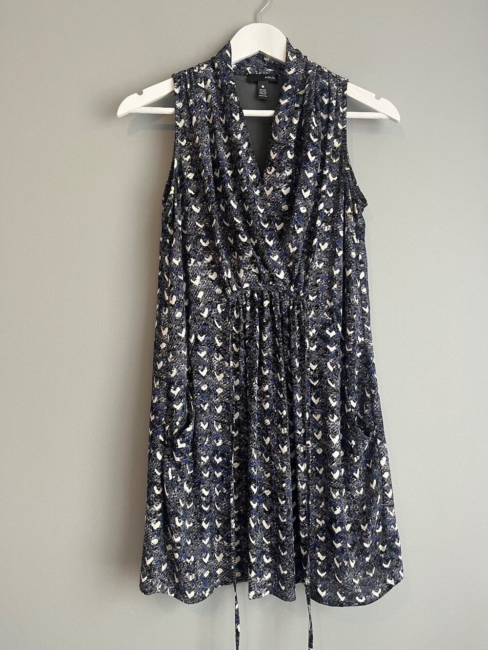 Aqua XS Black Blue Print Sleeveless Wrap Dress Pockets Tie Waist Office Classic